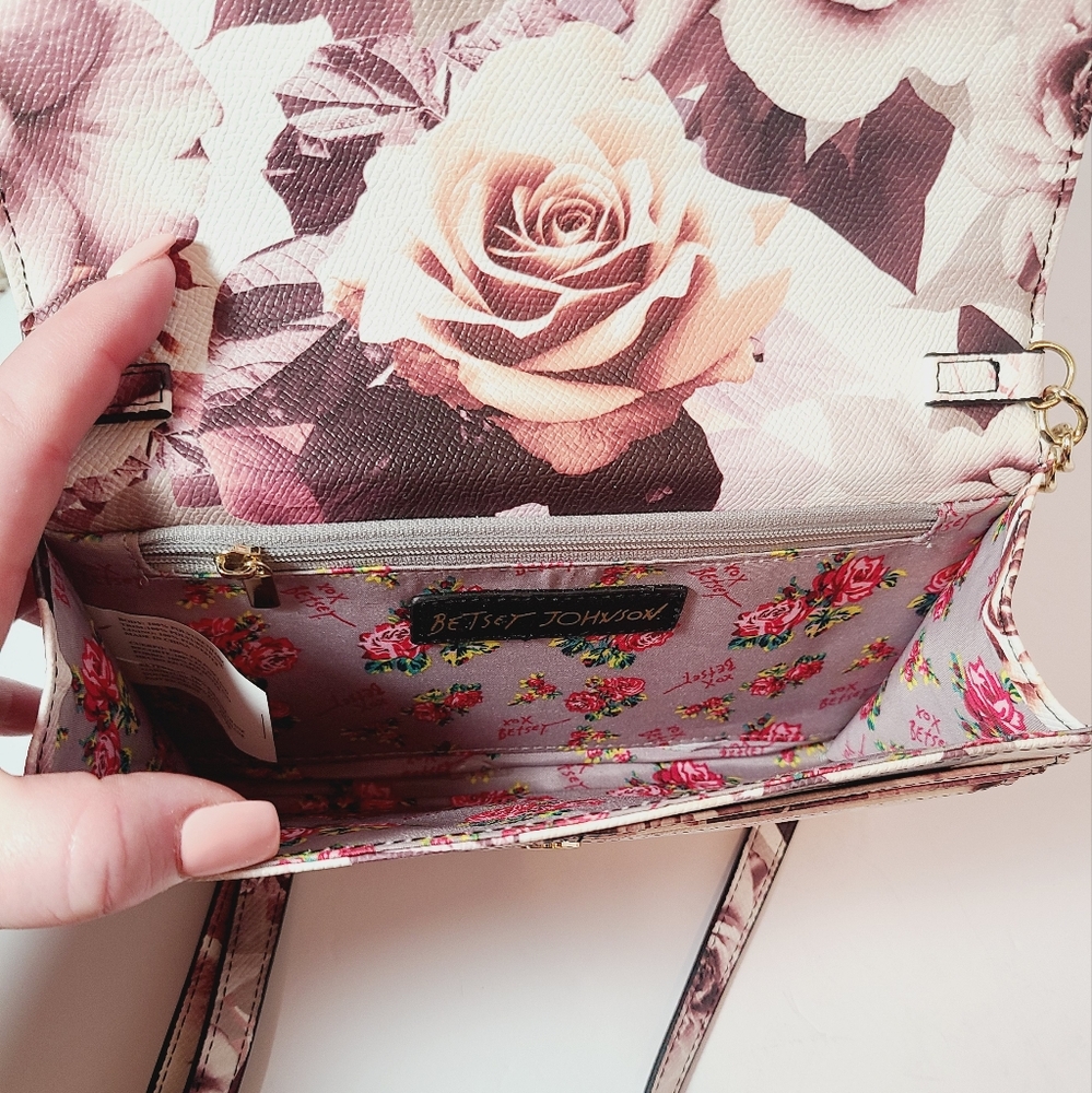 Betsey Johnson Floral Women's Crossbody/Clutch - Picture 8 of 10